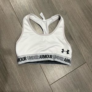 Under armour sports bra top